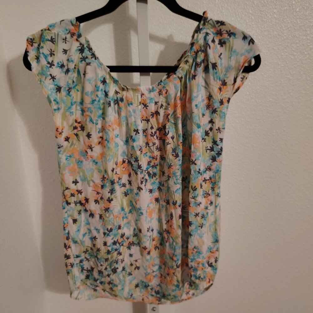 LC Lauren Conrad Women's Pleated Scoop Neck Blouse Size Medium Floral Polyester